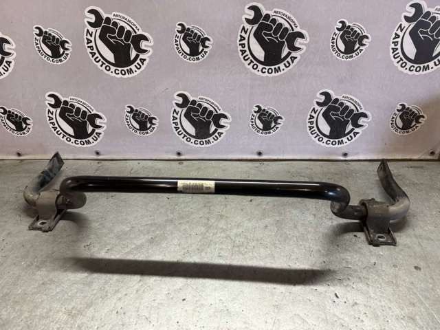 Стабилизатор передней устойчивости A2053230965 MERCEDES