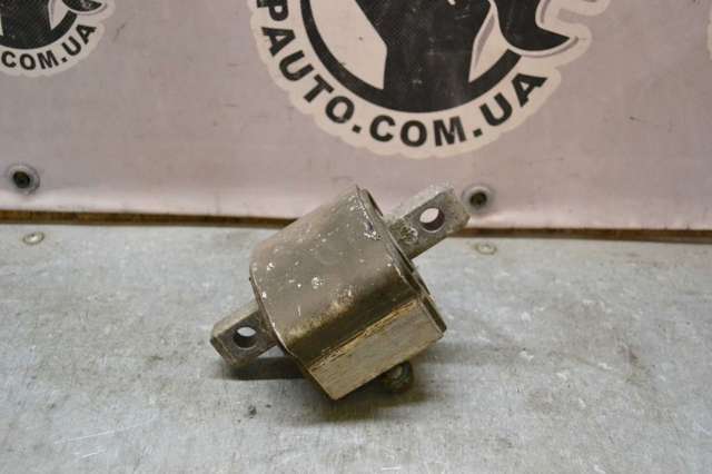 Подушка трансмиссии A2122400418 MERCEDES