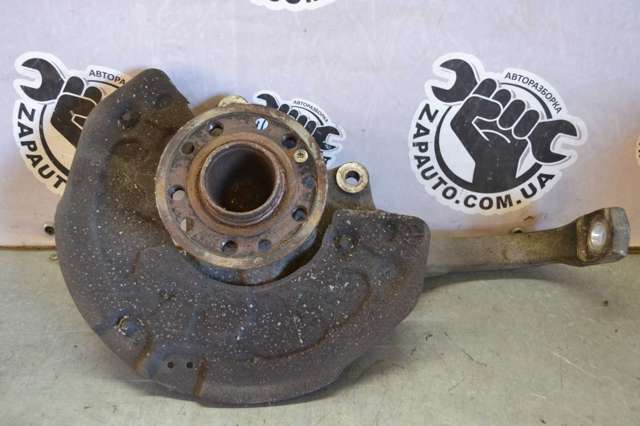 Цапфа поворотного кулака A2133324800 MERCEDES