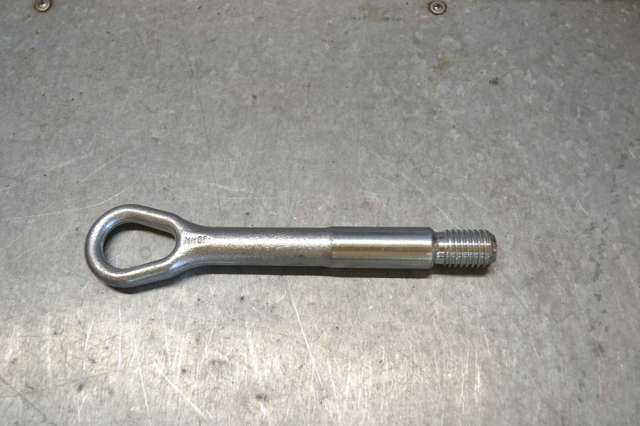 Крюк буксировочный A2223150000 MERCEDES