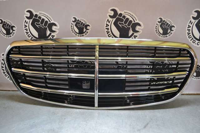 Облицовка радиатора A2238804100 MERCEDES