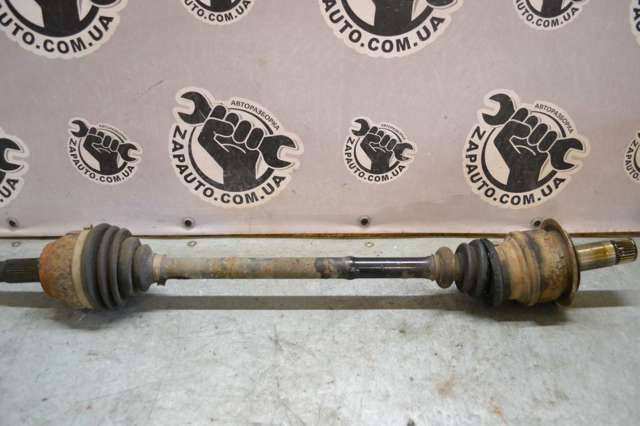 Привод Mercedes Vito 2 639