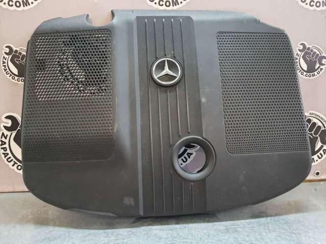 Крышка мотора декоративная A6510102167 MERCEDES