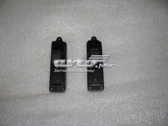 MAZDA GS1D66370 Кнопка включения мотора стеклоподъемника передняя правая в наличии Харьков