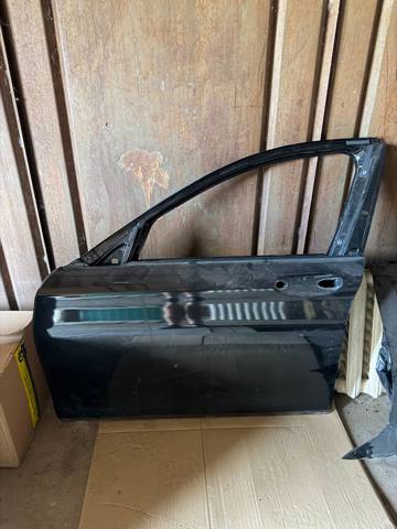 Передняя левая дверь 41517423699 BMW