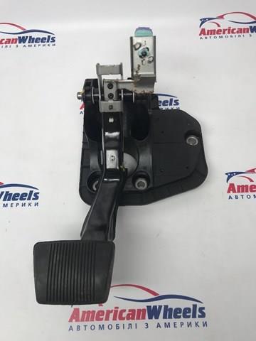 Педаль тормоза 4581693AC CHRYSLER