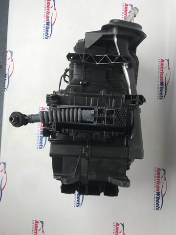 68223048AD CHRYSLER Корпус печки в сборе купить в Житомир