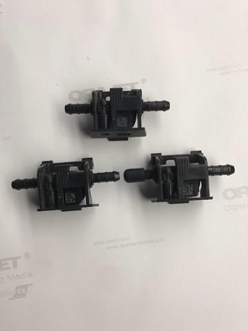 MERCEDES A2538602200 Форсунка омывателя лобового стекла в наличии Киев
