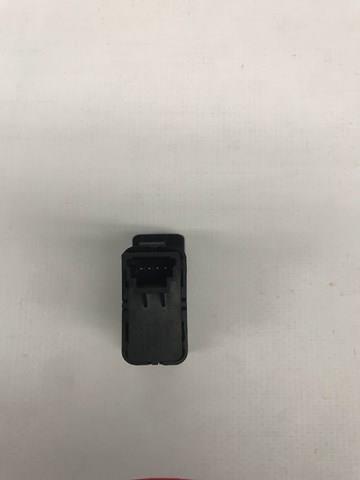 MAZDA BJS7664H0 Кнопка аварийки в наличии Черкассы