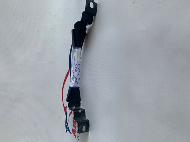 FORD DV6110718AA Крепление (подставка) аккумулятора (АКБ) в наличии Тернополь