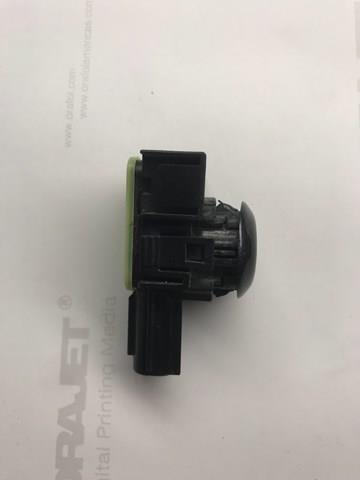 GMK667UC1 MAZDA Датчик сигнализации парковки (парктроник) задний купить в Украина