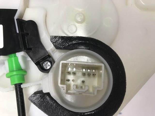 KB7W59310 MAZDA Замок водительской двери купить в Чернигов