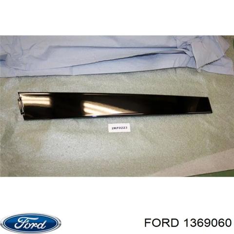 FORD 1369060 Накладка двери передней левой вертикальная в наличии Харьков
