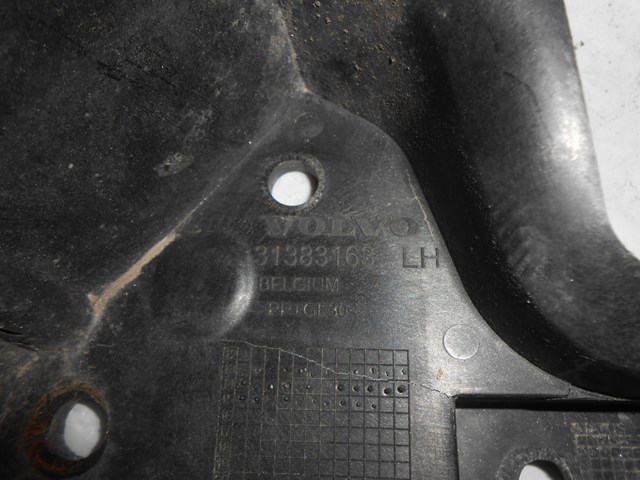 VOLVO 31383163 Кронштейн бампера переднего левый в наличии Павлоград