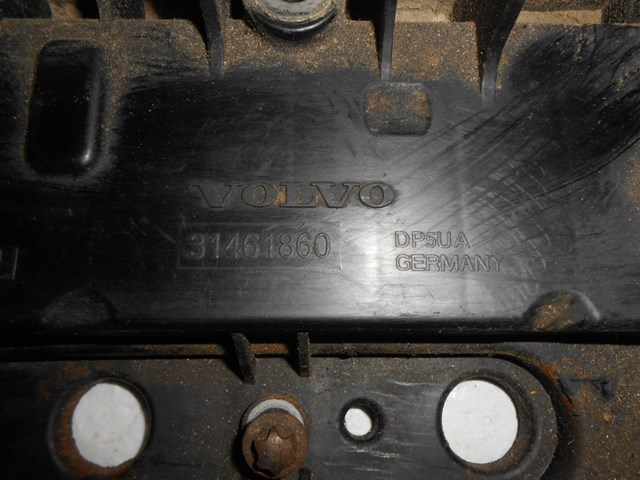 VOLVO 31461860 Крышка клапанная в наличии Полтава