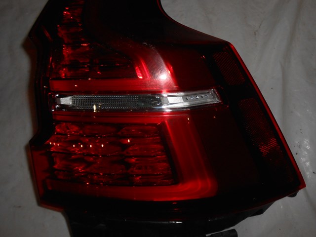 VOLVO 32228899 Фонарь задний правый внешний в наличии Ужгород