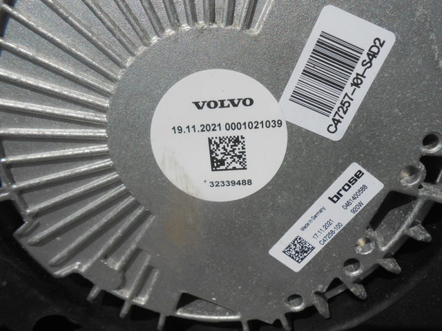 32339488 VOLVO Диффузор вентилятора в сборе с мотором и крыльчаткой купить в Украина
