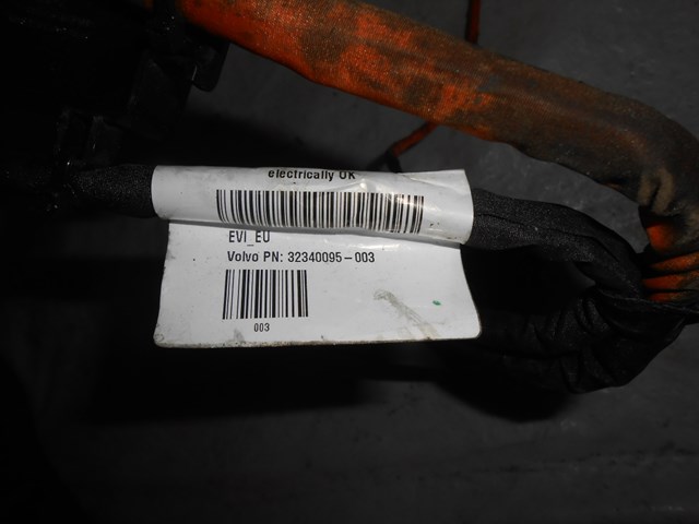 VOLVO 32340095 в наличии Полтава