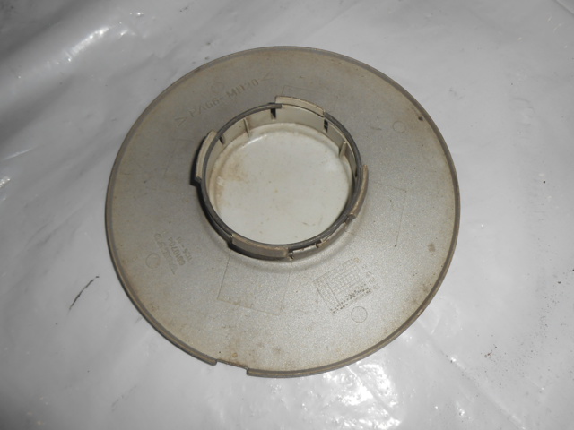 6819708 VOLVO Колпак колесного диска купить в Днепр