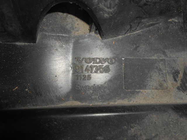 VOLVO 9432710 Диффузор радиатора в наличии Каменское