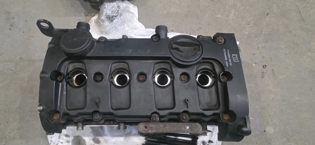 06F103469D Крышка клапанная купить Ирпень