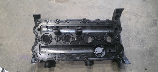 06F103469D VAG Крышка клапанная купить в Ужгород