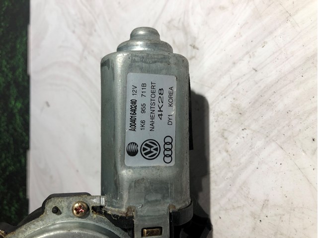 VAG 1K6955711B Мотор стеклоочистителя заднего стекла в наличии Черновцы