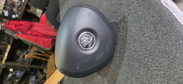 Airbag в мультируль 5E0880201 VAG