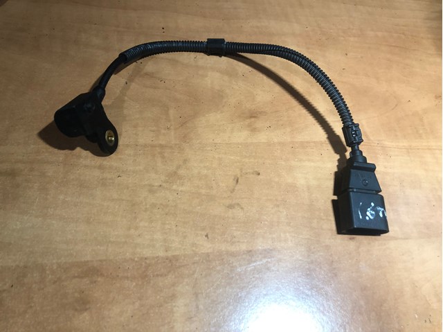 9805940 VAG Датчик распредвала купить в Ирпень