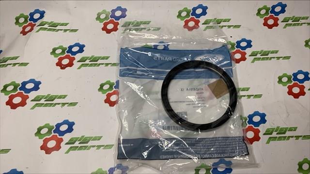 FORD AT4Z6701A Сальник коленвала двигателя задний в наличии Чернигов