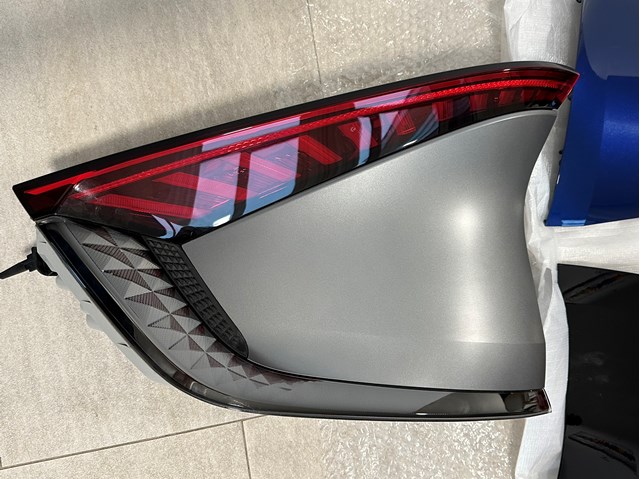 Задняя левая фара 92401CV000 HYUNDAI