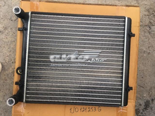 Радиатор охлаждения 1J0121253G VIKA