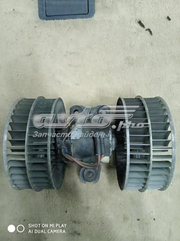 Мотор вентилятора печки (отопителя салона) A0008358304