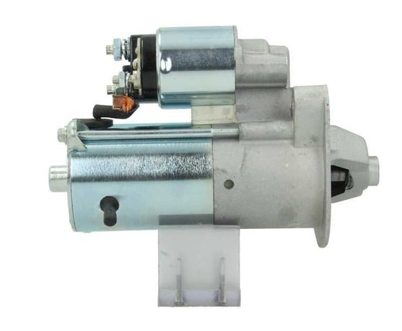 Стартер Volvo V40