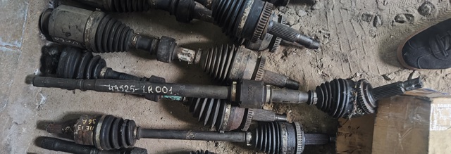 HYUNDAI 495251R001 Правая полуось в наличии Сумы