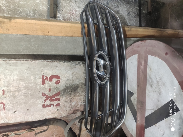 HYUNDAI 863512WBA0 Решетка радиатора в наличии Каменское