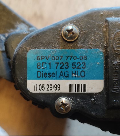 VAG 8D1723523 Педаль газа в наличии Днепр