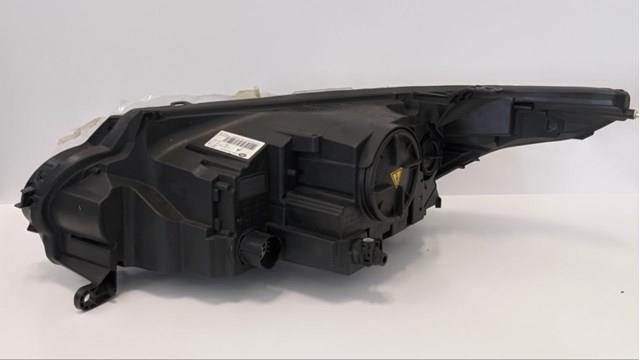 Основная фара в сборе левая LR057276 LAND ROVER