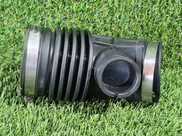 NISSAN 165764BA2B Патрубок воздушный, дроссельной заслонки в наличии Львов