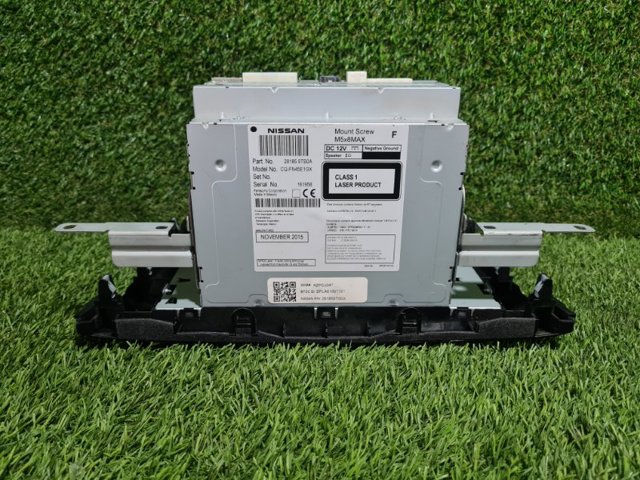 281859TB0A Магнитола (радио AM/FM) купить Чернигов