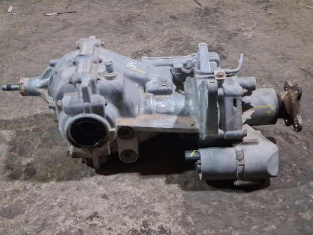 NISSAN 387606RE1A Редуктор задний в наличии Ровно