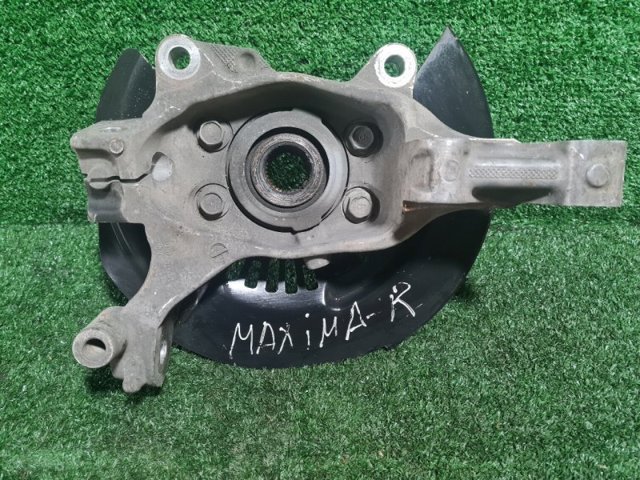 Кулак поворотный передний правый 40014JA00A NISSAN