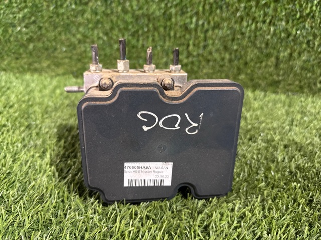 Блок управления ABS 476605HA0A NISSAN