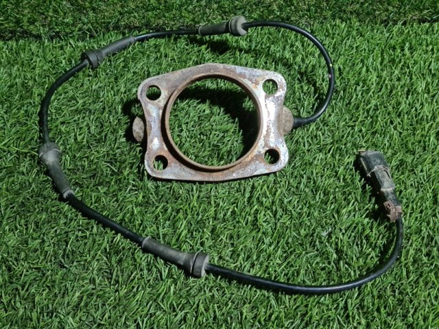 Датчик ABS задний 479004BF0A NISSAN