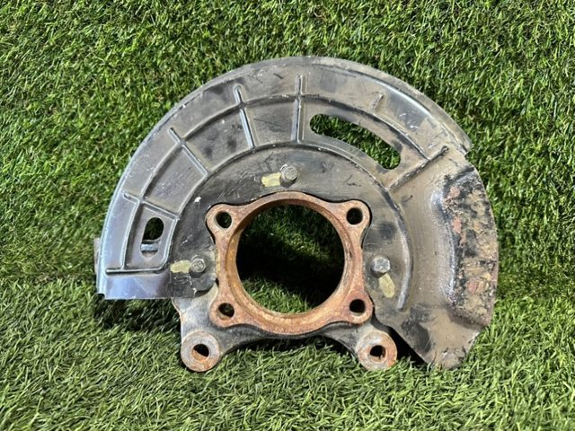 Цапфа поворотного кулака 51715C1000 HYUNDAI