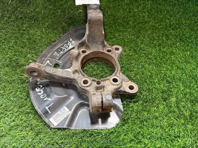 Цапфа поворотная левая 51715D7000 HYUNDAI