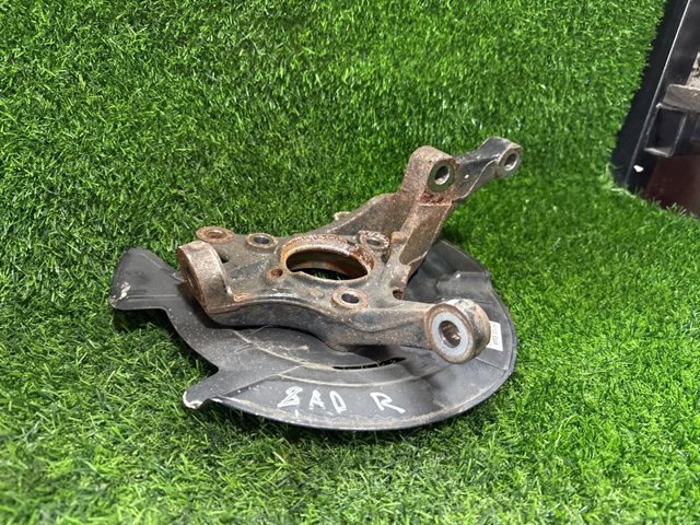 51716F2000 HYUNDAI Цапфа передняя правая купить в Ужгород