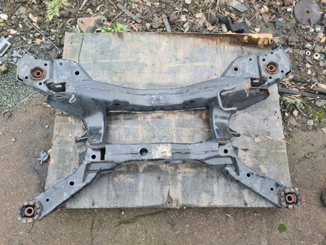 Подрамник задний 554006RR5A NISSAN