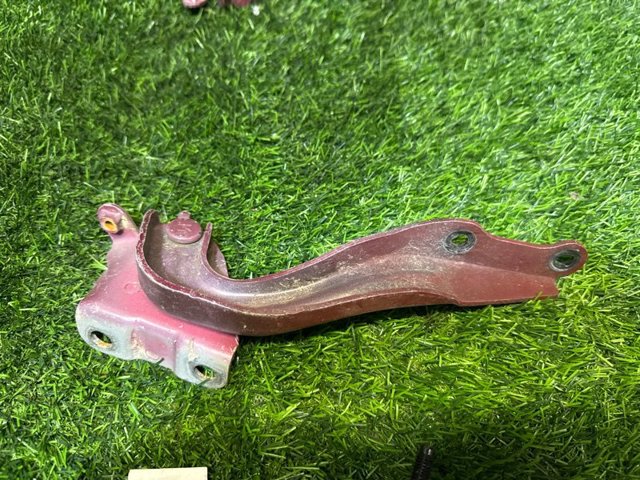 57260SG0109P SUBARU Петля капота левая купить в Киев
