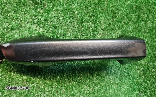Ручка задней двери наружная 5GM837206 VAG